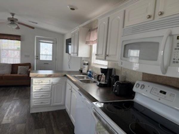 2013 Richwood 37B1A(3) PORCH Mobile Home