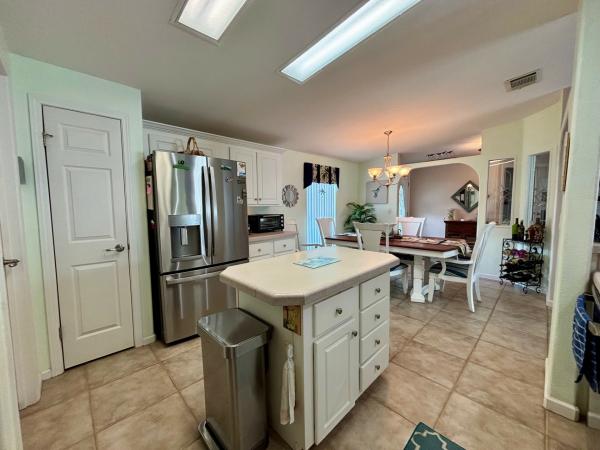 2005 Mobile Home