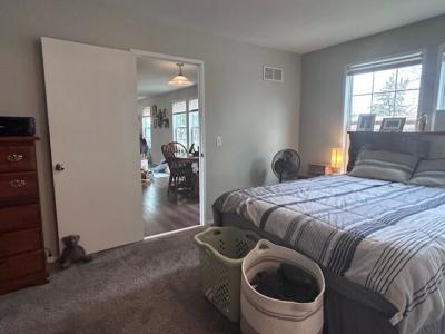 Photo 4 of 16 of home located at 4826 Ford Ave Hudsonville, MI 49426