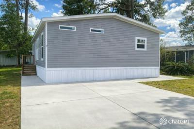 Mobile Home at 8 Tahoe W Apopka, FL 32712