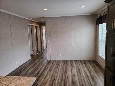 Photo 4 of 10 of home located at 5702 Angola Rd. #73 Toledo, OH 43615