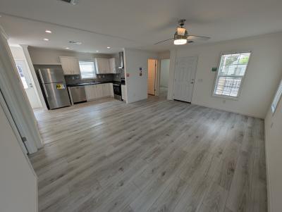 Photo 5 of 17 of home located at 841 Walker Dr. Tampa, FL 33613