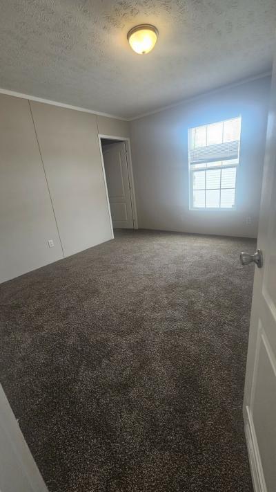 Photo 2 of 13 of home located at 7518 Grandview Ridge Drive Charlotte, NC 28215