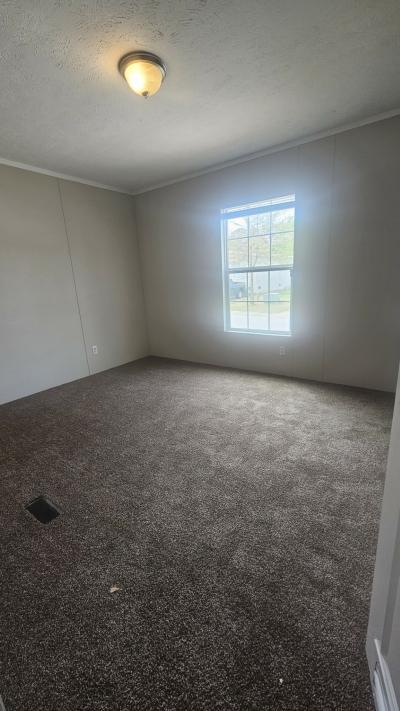 Photo 3 of 13 of home located at 7518 Grandview Ridge Drive Charlotte, NC 28215