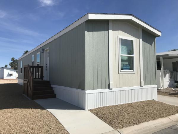 2025 CMH Manufacturing West, Inc. Mobile Home For Sale