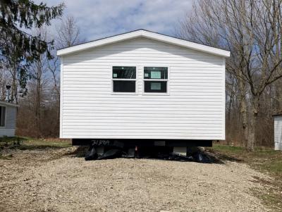 Mobile Home at 1218 Greenwich Brookfield, OH 44403