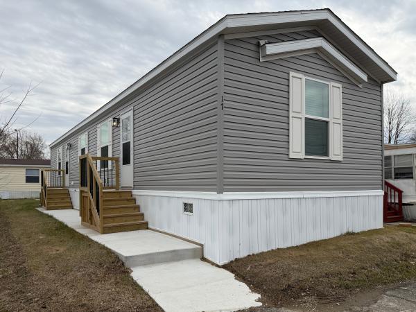 2025 CMH Manufacturing West, Inc. Mobile Home For Sale