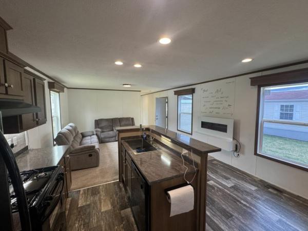 2019 Clayton Capua Mobile Home