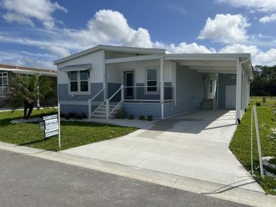 Photo 5 of 20 of home located at 1010 Davy Jones Drive North Fort Myers, FL 33917
