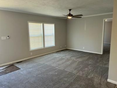 Photo 3 of 21 of home located at 156 Lake Meadow Drive Batavia, OH 45103