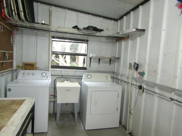1988 Fleetwood Barrington 3362L Mobile Home