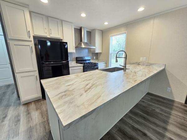 2021 Clayton Mobile Home For Sale
