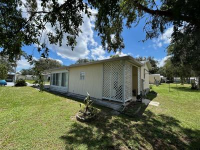 Photo 3 of 17 of home located at 434 Tulip Drive Fruitland Park, FL 34731