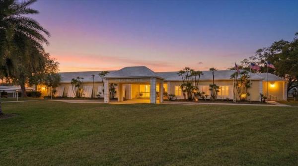 2001 Jacobsen Mobile Home