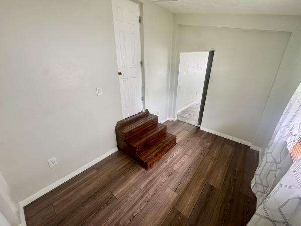 1985 CRIC  Home