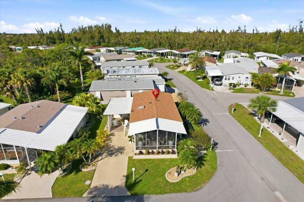 Photo 1 of 2 of home located at 701 Aqui Esta Dr #52 Punta Gorda, FL 33950