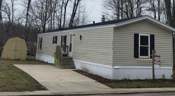 1998 Holly Park Mobile Home For Sale