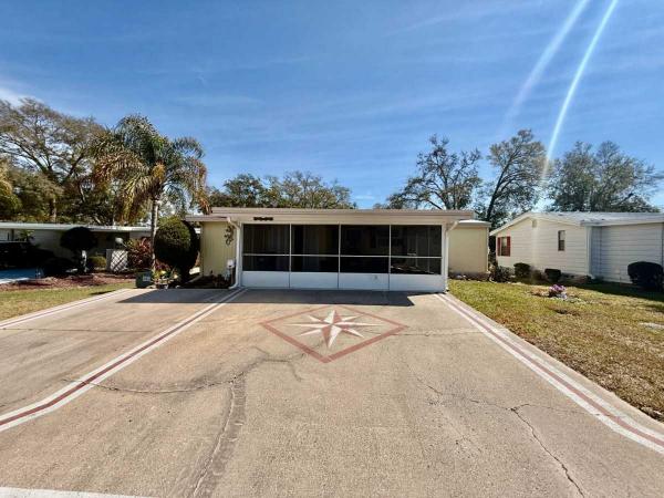 Photo 1 of 2 of home located at 623 Hickory Hill Lady Lake, FL 32159