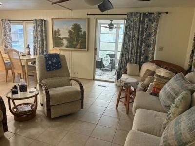 Photo 3 of 16 of home located at 3113 State Road 580, #207 Safety Harbor, FL 34695