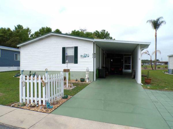 Photo 1 of 2 of home located at 9701 E Hwy 25 Lot 238 Belleview, FL 34420