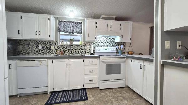 1999 MERI Manufactured Home