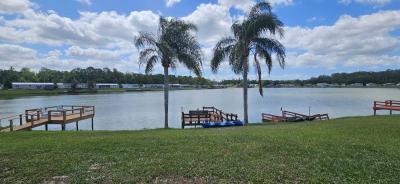 Photo 2 of 8 of home located at 16956 Silver Shores Ln Odessa, FL 33556