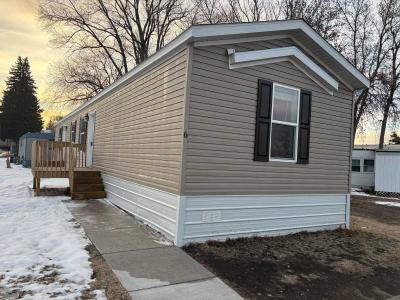 Photo 2 of 12 of home located at 725 S. 12th Street #6 Bismarck, ND 58504
