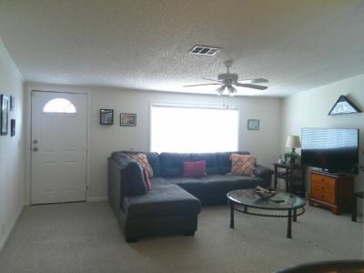 Photo 4 of 19 of home located at 4411 NW 67th Place O06 Coconut Creek, FL 33073