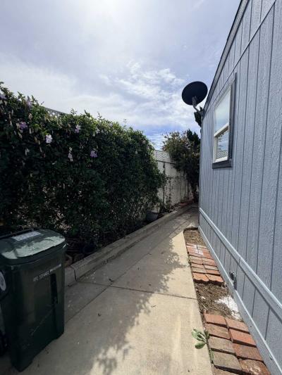 Photo 4 of 29 of home located at 1565 W Arrow Hwy. Upland, CA 91786