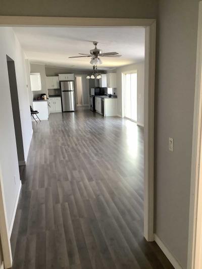 Photo 5 of 11 of home located at 207 Beach Drive Rockford, MN 55373