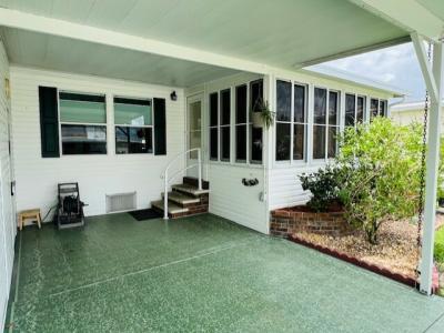 Photo 3 of 39 of home located at 103 Juniper Trace Parrish, FL 34219