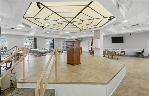 2001 Palm Harbor Manufactured Home