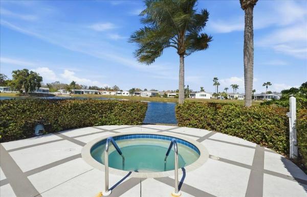 2001 Palm Harbor Manufactured Home