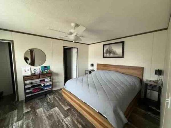 2023 Clayton Mobile Home