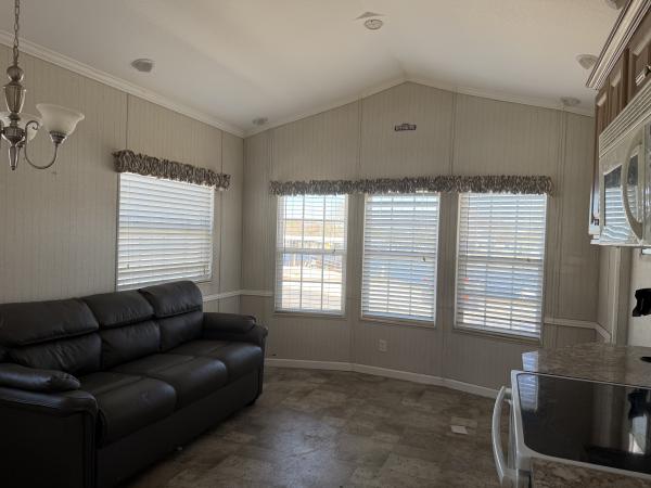 2017 Chariot Mobile Home