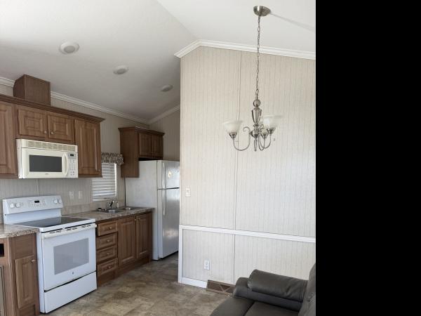 2017 Chariot Mobile Home