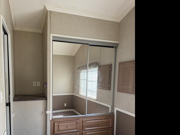 2017 Chariot Mobile Home