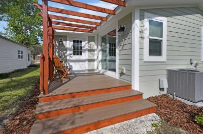 Photo 2 of 8 of home located at 112 Hickory Lane Lake Helen, FL 32744