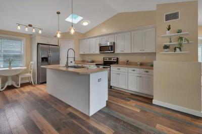 Photo 4 of 8 of home located at 112 Hickory Lane Lake Helen, FL 32744