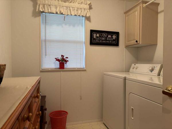 2000 Homes of Merit Mobile Home