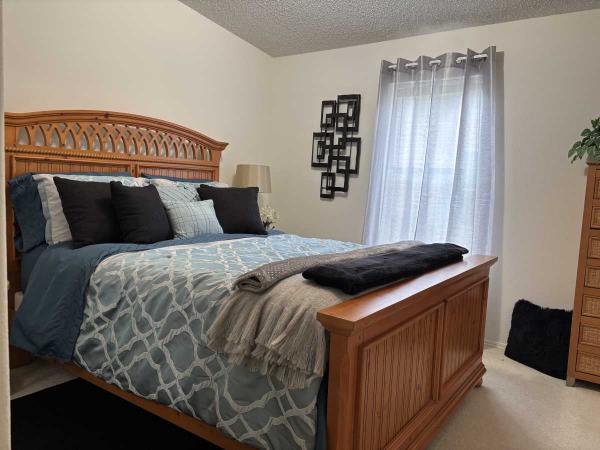 2000 Homes of Merit Mobile Home