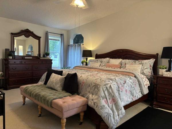 2000 Homes of Merit Mobile Home