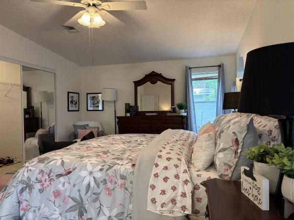 2000 Homes of Merit Mobile Home