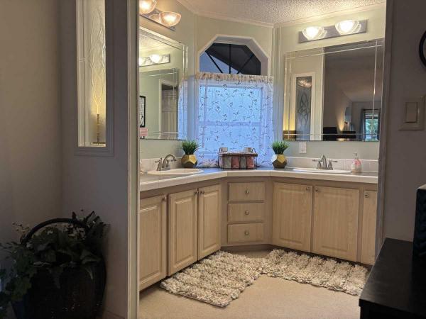 2000 Homes of Merit Mobile Home