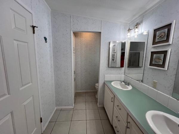 2002 Jacobsen Mobile Home