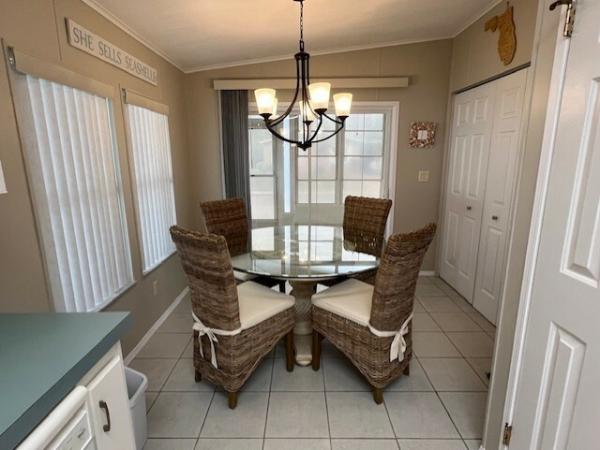 2002 Jacobsen Mobile Home