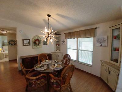 Photo 4 of 8 of home located at 14400 Picea Ct. Fort Pierce, FL 34951