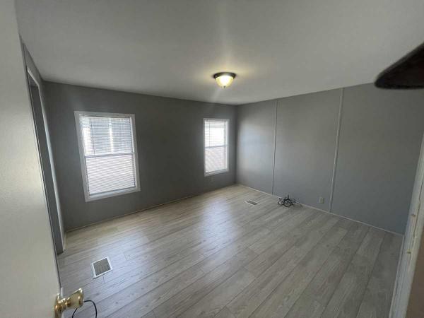 1984 Manufactured Home