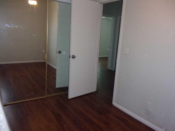 1993 Skyline Glen Haven Manufactured Home