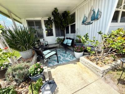 Photo 2 of 21 of home located at 2550 State Rd. 580 #0124 Clearwater, FL 33761